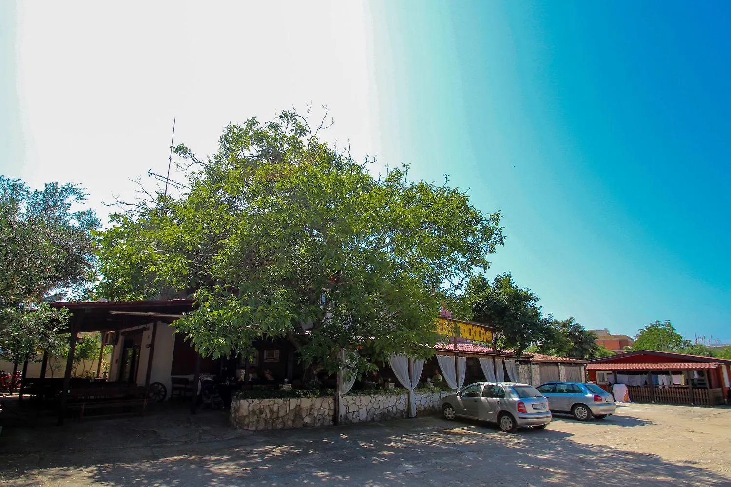 Bezauberndes Studio-Apartment Nur 200 Meter Zum Strand Mit Eigener Galerie Novigrad  Novigrad (Istria)