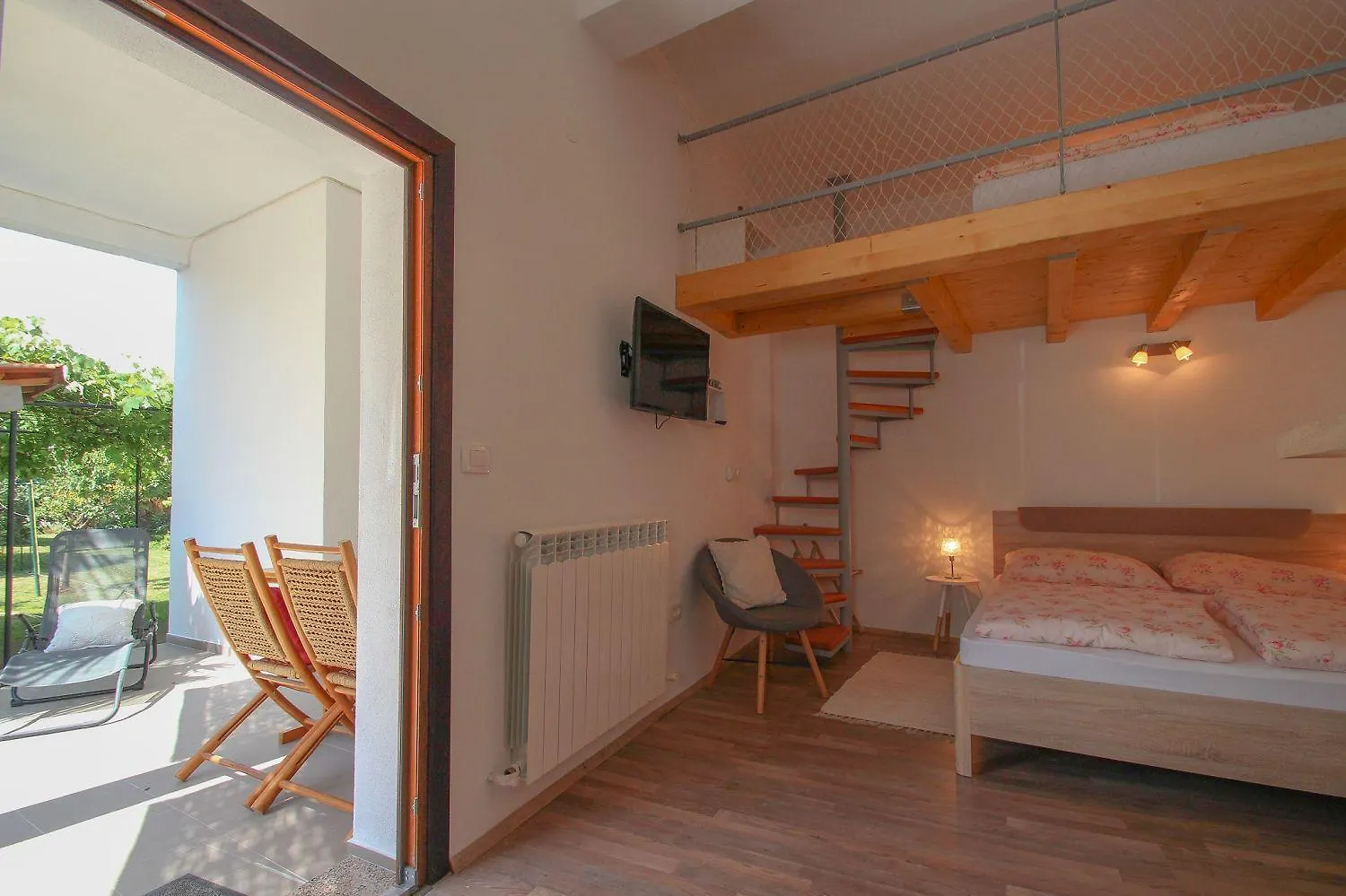 Bezauberndes Studio-Apartment Nur 200 Meter Zum Strand Mit Eigener Galerie Novigrad  0*, Novigrad (Istria)